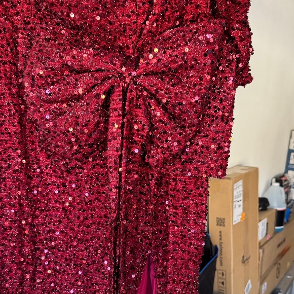 Glamorous Burgundy Sequin Asymmetrical Dress - Picture 3 of 4